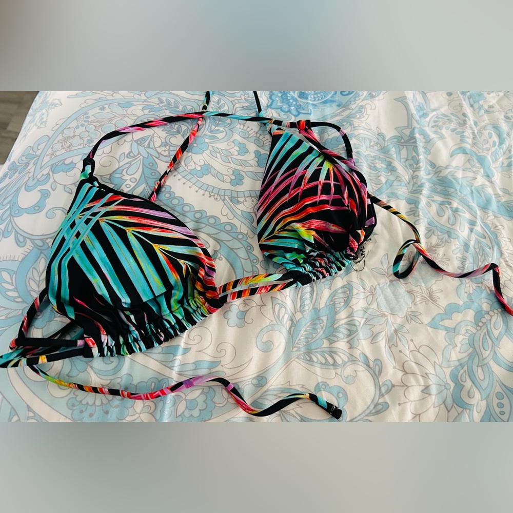 Surf Style bikini top